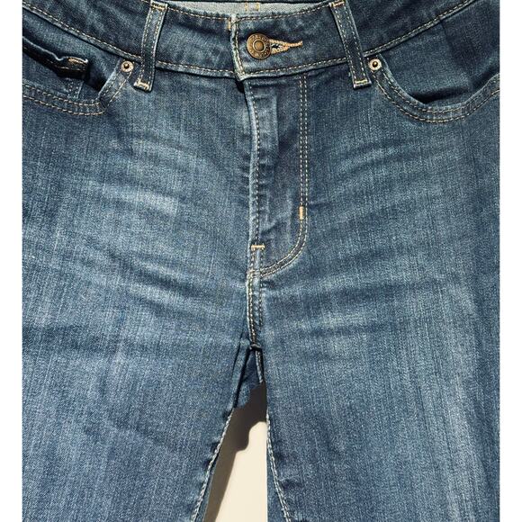 Levi’s 711 Women's Skinny Dark Straight Leg Jeans Size 29x28 - Picture 3 of 9